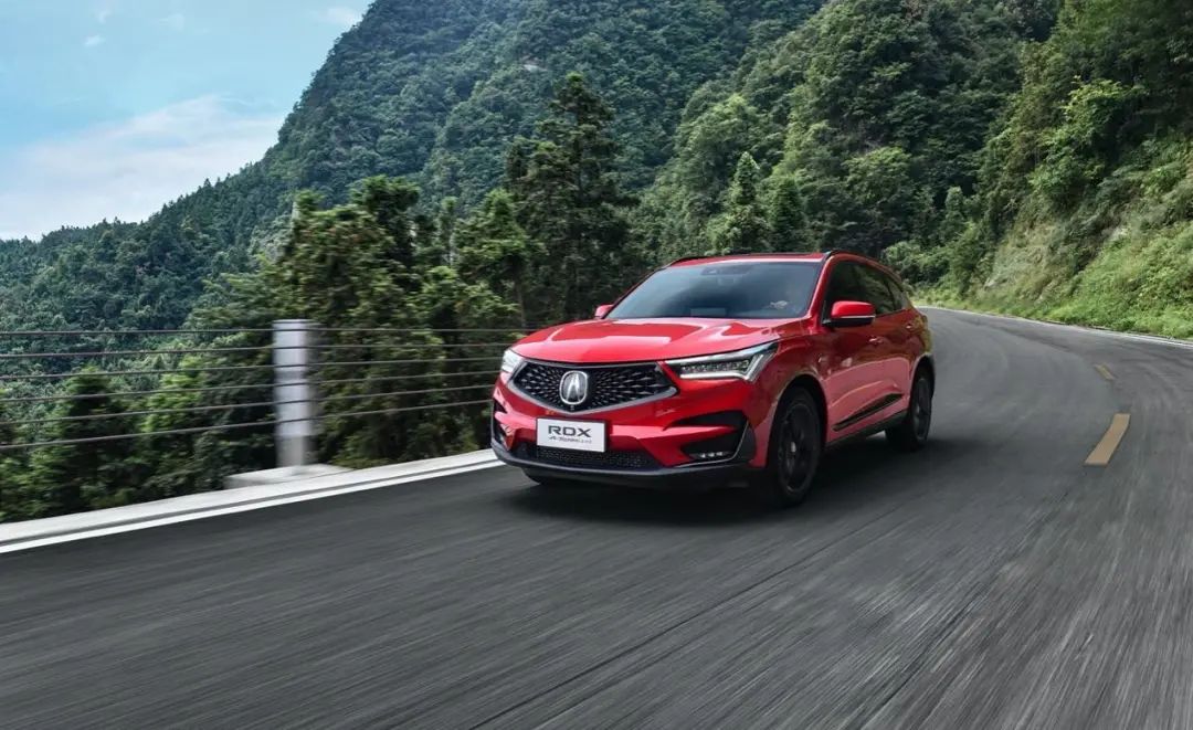 横评X3、Q5L、RDX 谁才是30万豪华车“性能王”？