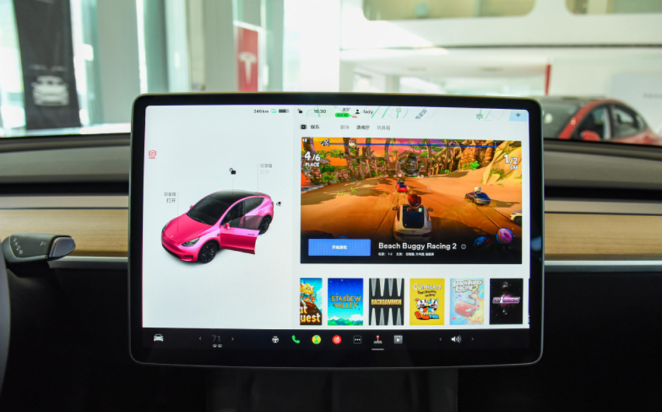 身体最诚实！何小鹏点赞苹果新Carplay，但小鹏汽车会搭载吗？