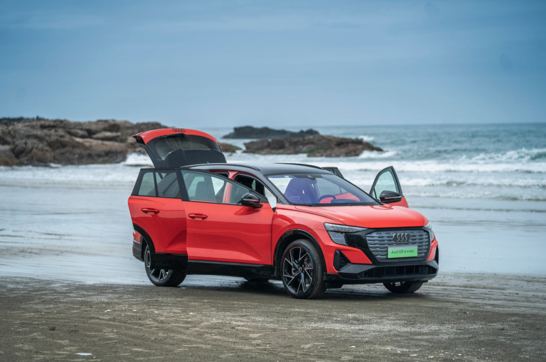 上汽奥迪Q5 e-tron，暂无对手！