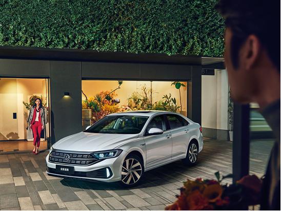 针尖对麦芒，全新速腾与全新凌渡L谁才是这个级别的扛把子？