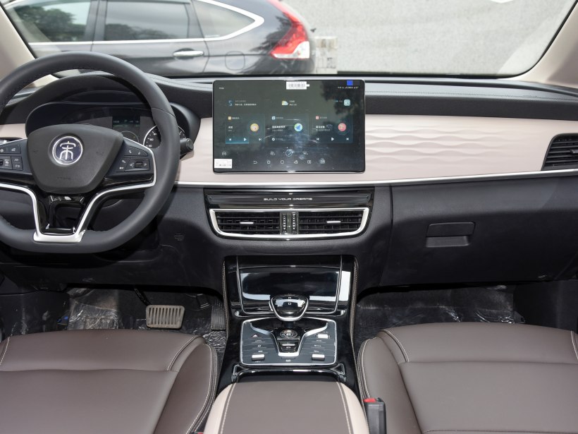 购宋MAX新能源正在促销中 欢迎到店赏鉴