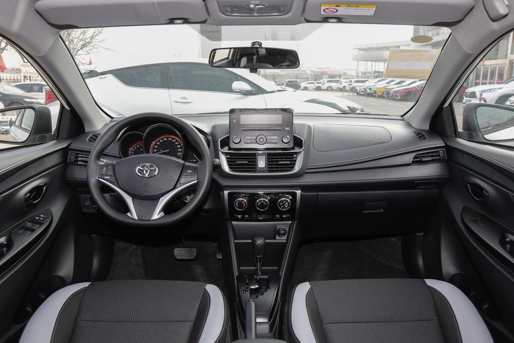 南宁YARiS L 致炫限时特惠9.32% 欢迎试乘试驾