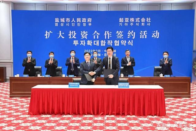 头部玩家厮杀激烈，后来者挣扎求生，2022将是车市的定局之年？
