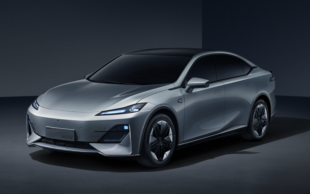 比亚迪混动很强，那么吉利的雷神与长安的iDD能否一战？