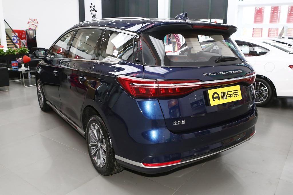 10万出头想买辆7座家用MPV，宋MAX与传祺M6之间该如何选？