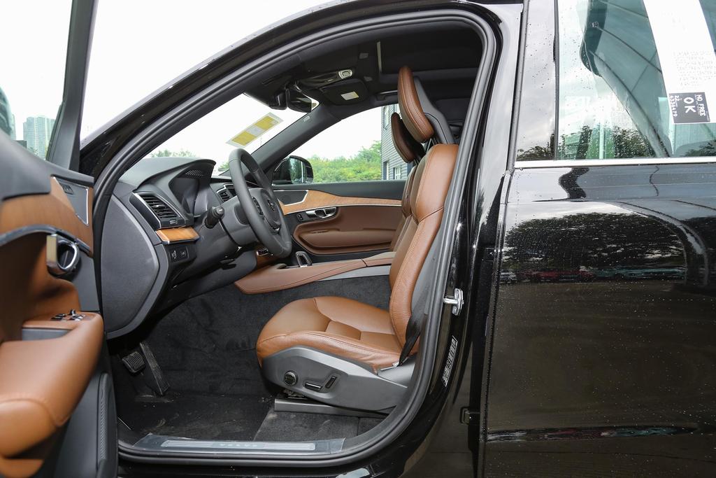 西安沃尔沃XC90最高优惠10.0万元, 欢迎莅临赏鉴