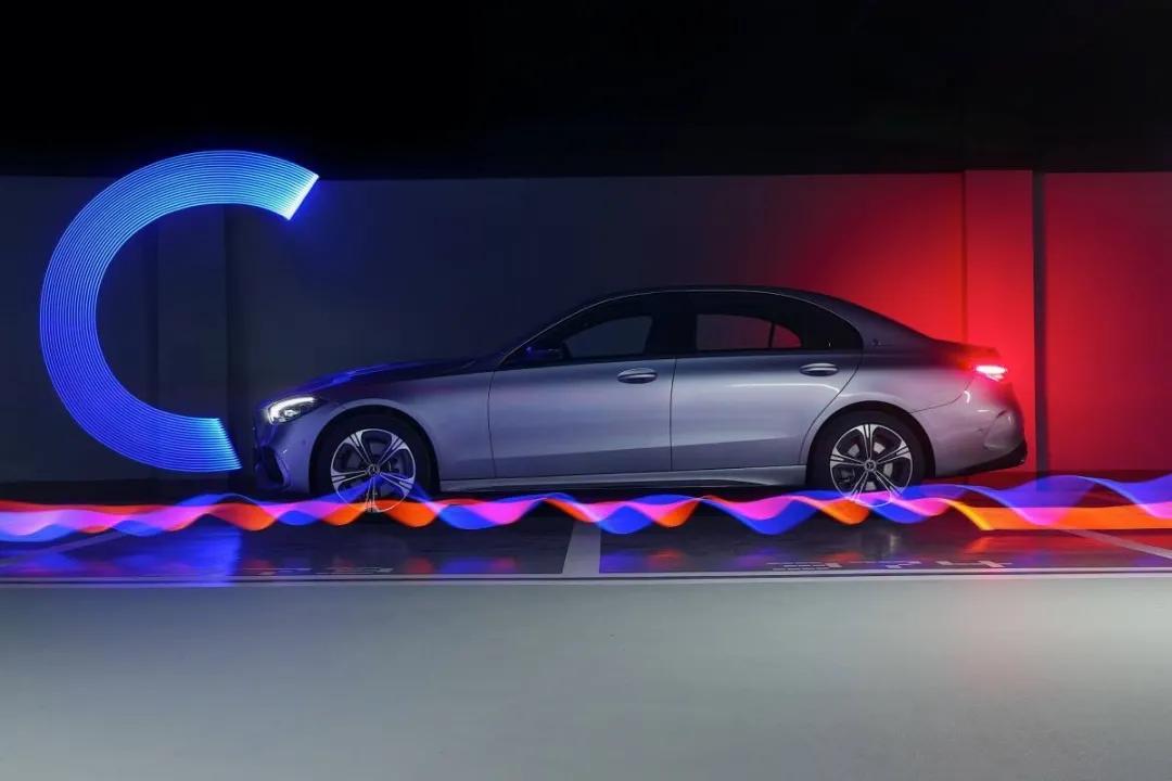 你最羡慕的舒适是？在成都的大熊猫和全新奔驰C级