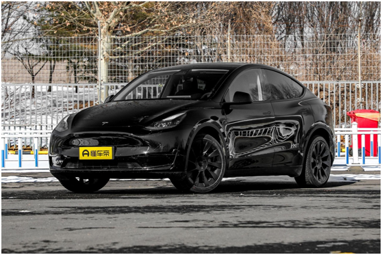 30万级别的新能源车，岚图FREE、特斯拉Model Y和蔚来ES6该选谁