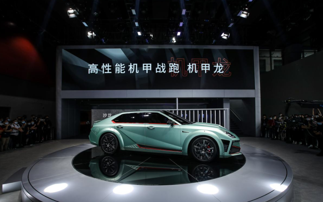 赛弗SUV机甲龙：未来科技与硬核设计的完美融合