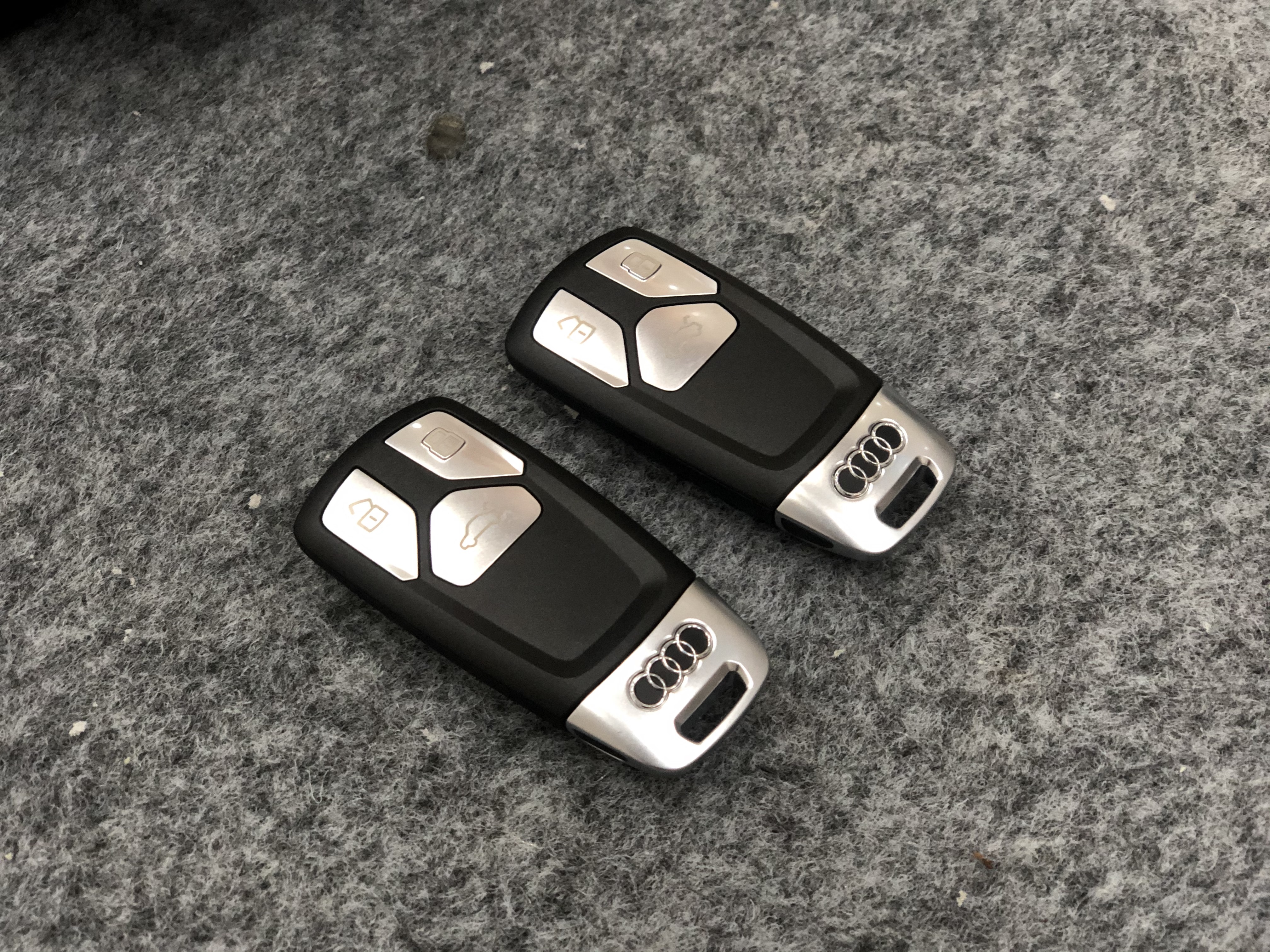 实用配置升级 奥迪q2l改原厂一键启动 舒适进入 空调面板 倒车影像