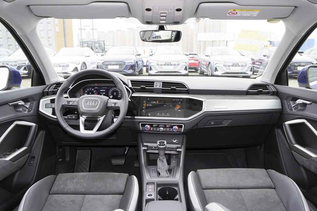 奥迪Q3限时优惠4.85万 欢迎试乘试驾