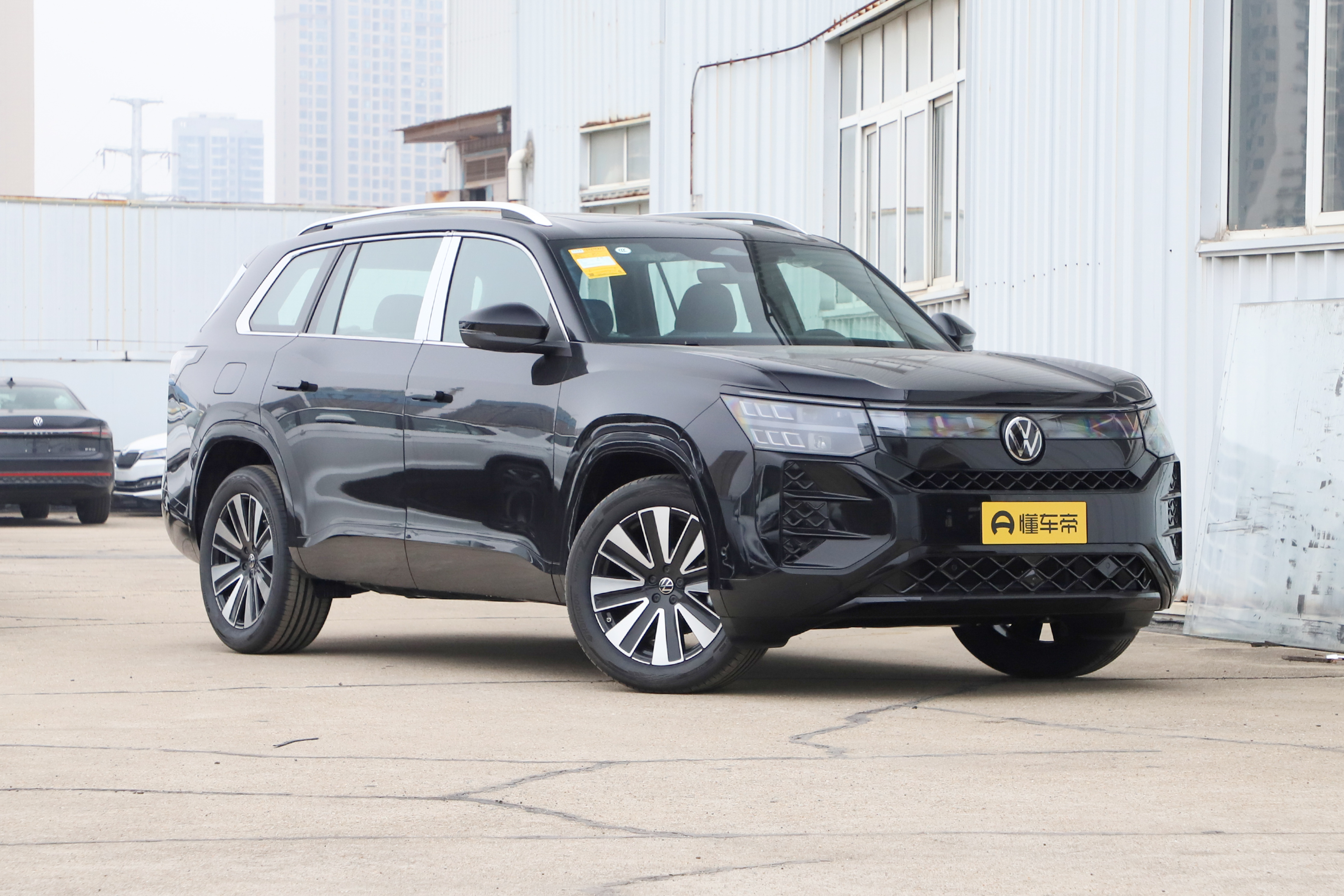 被低估的豪华SUV！2+2+2大六座，2.0T+9AT+四驱，终端优惠超12万