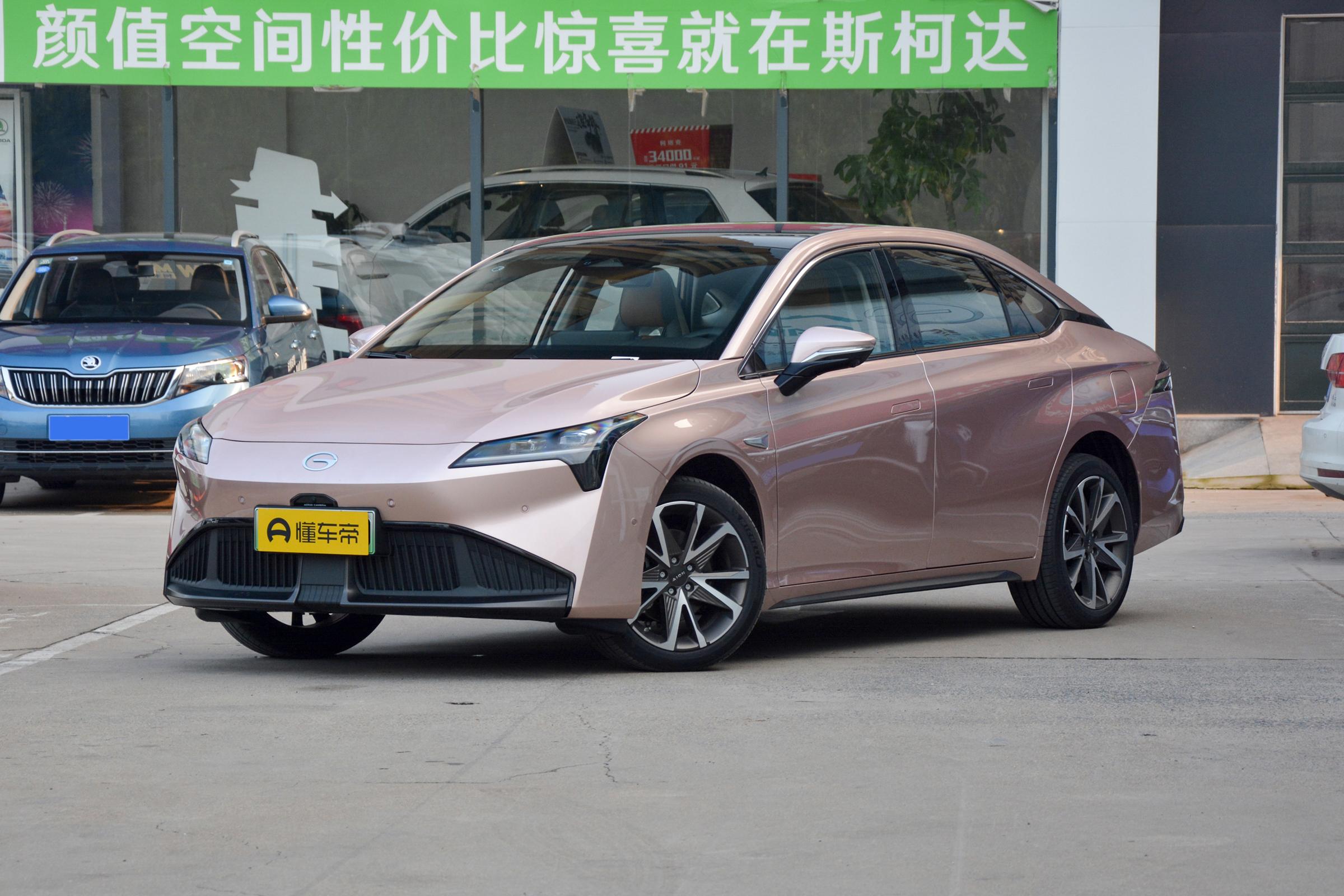 新车｜直指比亚迪、广汽埃安，配激光雷达，小鹏P5正式上市
