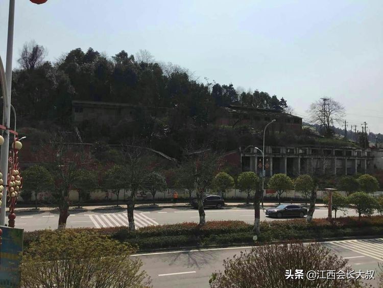 息烽县原驻县企业厂区遗址