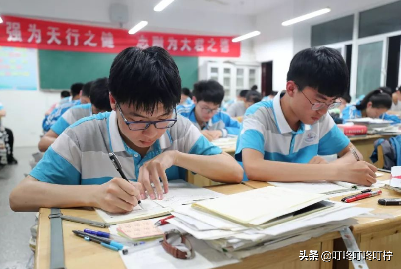 天津高考“放大招”，高考报名有了新要求，高考移民或将成过去
