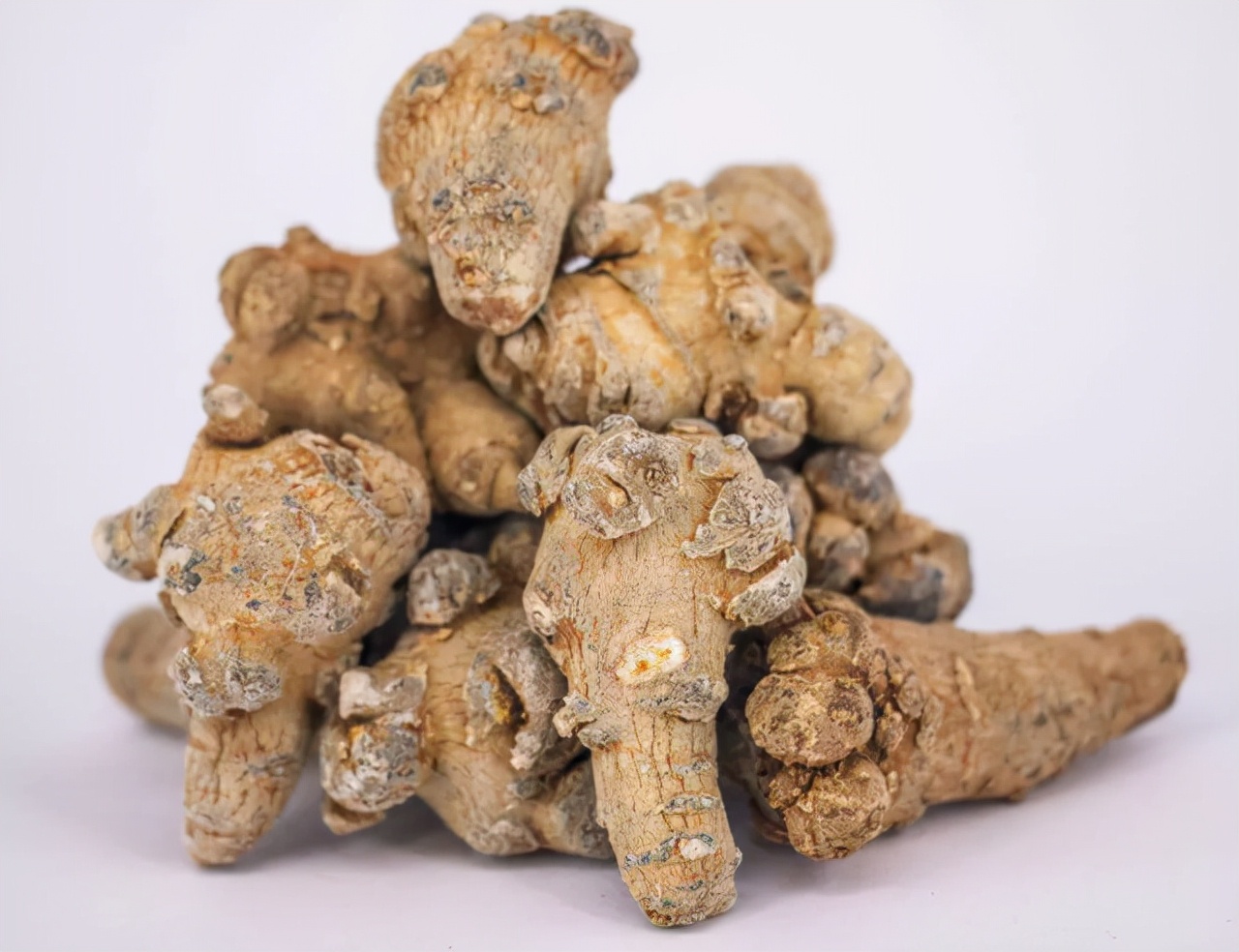 丹参和三七都可以疏通血管,哪个效果更好?可以一起服用吗?