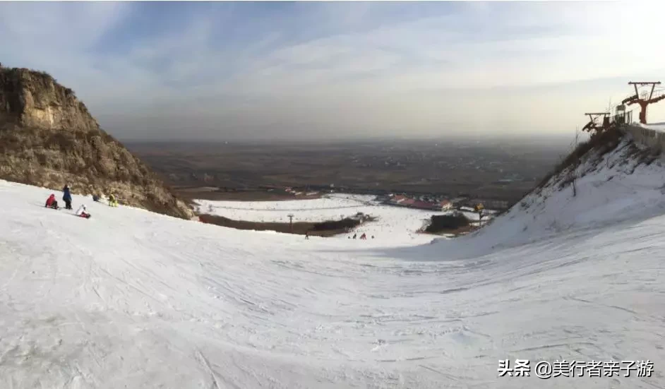 有温泉、有套房、有蜘蛛侠(北京周边这些滑雪场 亲子温泉酒店，大热正当时)