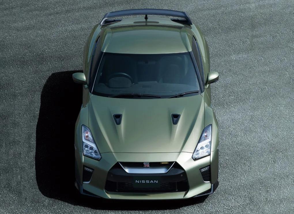 2022款日产gt-r正式到港,配8种颜色,64万起卖,还看啥奥迪a7