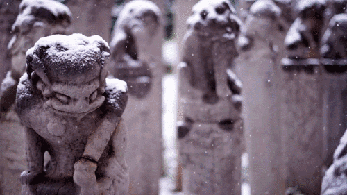 校园雕塑，当代大学生的快乐源泉！