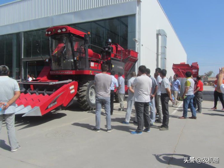 楊建設(shè)：助力中國農(nóng)業(yè)現(xiàn)代化發(fā)展，打造農(nóng)機綜合服務(wù)公司