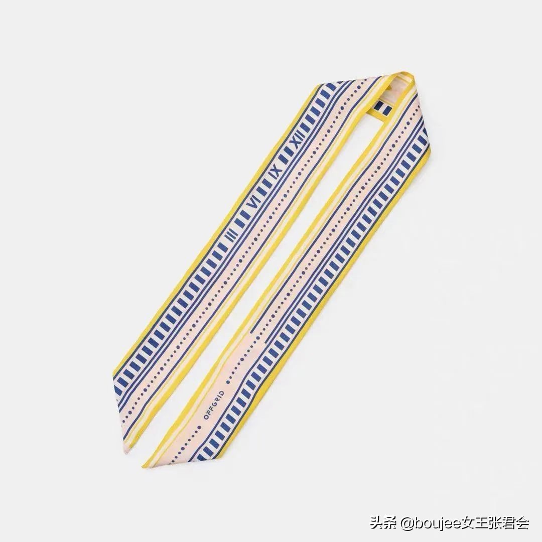 大寒时节的颈间风度——从纳芙蒂蒂王后开启的围巾简史