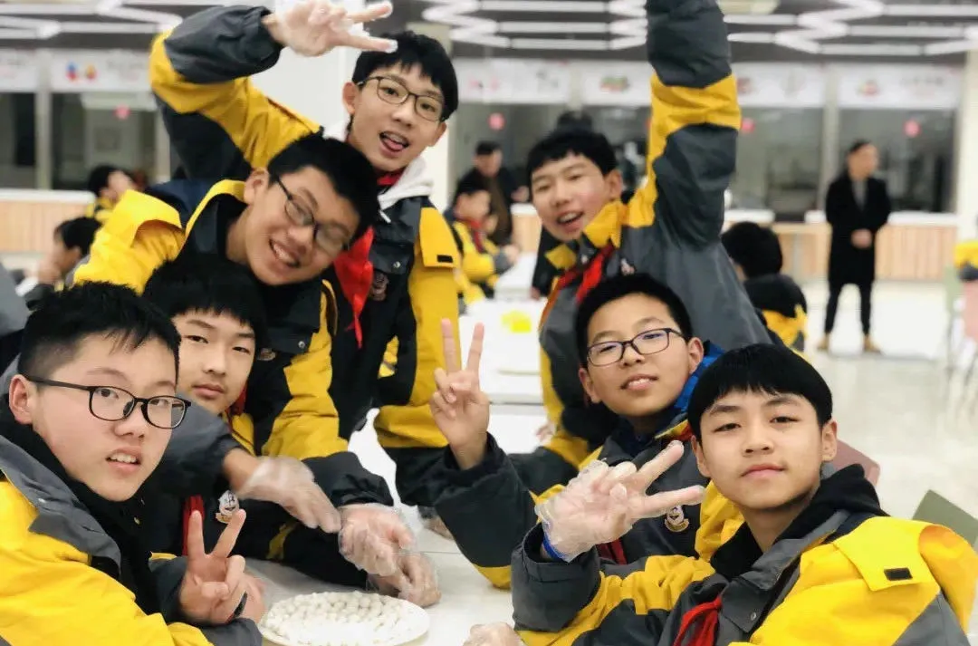 惊人速度崛起！这所九年制学校数学品牌太强了