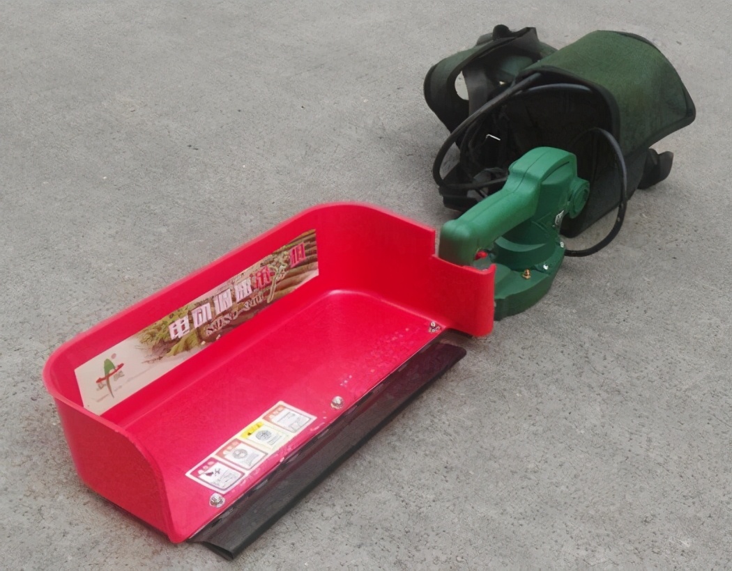 湖北聯(lián)合收割機(jī)和采茶機(jī)當(dāng)前是什么價(jià)格？