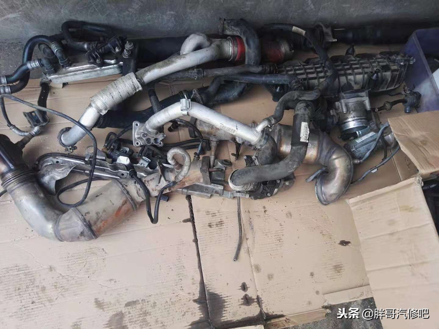 宝马740大修发动机，维修费用惊人，换成油钱胖哥能把车开报废