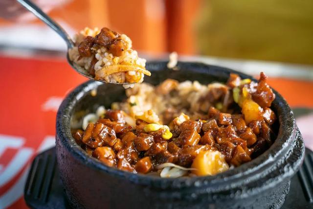 原来武汉这所大学遍地是