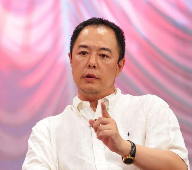 《铁齿铜牙纪晓岚》21年：铁三角发展各异，众女角做微商、嫁豪门