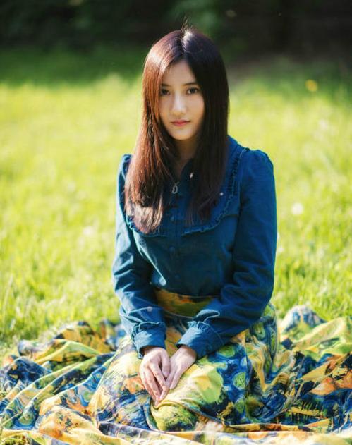 她是清华史上最美校花，高考艺考“双第一”，集美貌与才华于一身
