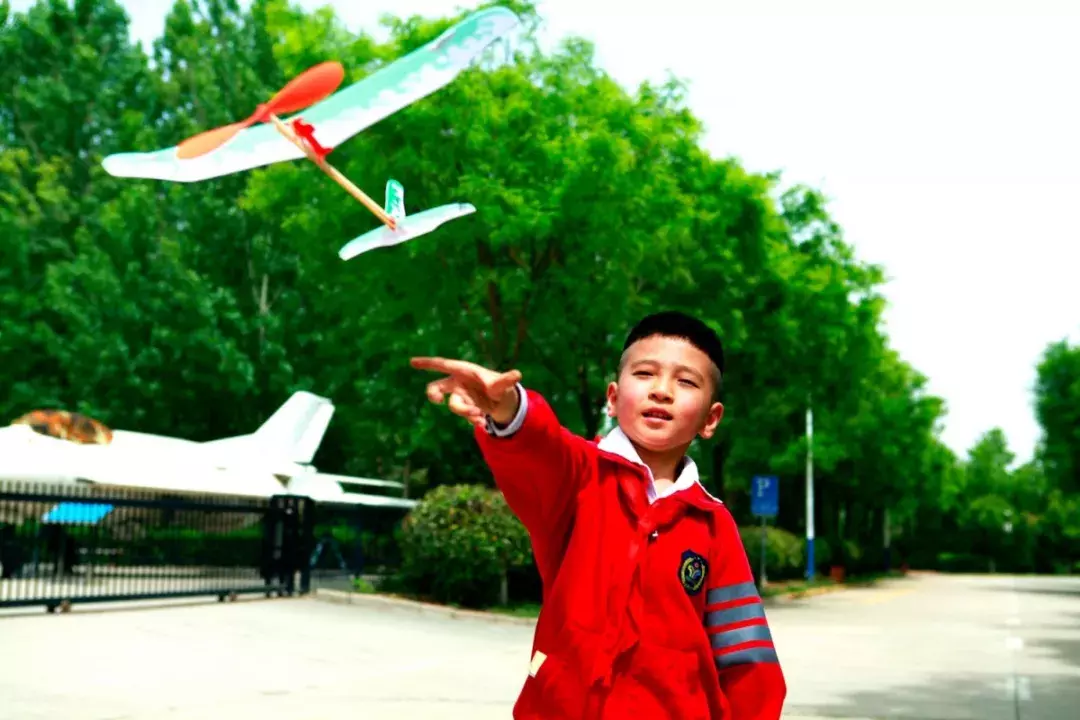 星辰大海，与你同往——西安高新国际学校给孩子一个“航天梦”，向着浩瀚星辰出发