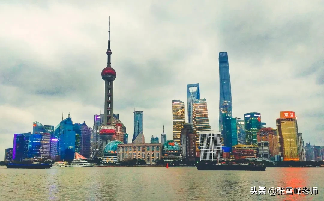 张雪峰讲高考志愿:除北上广深，9大热门城市可选，这些专业最吃香