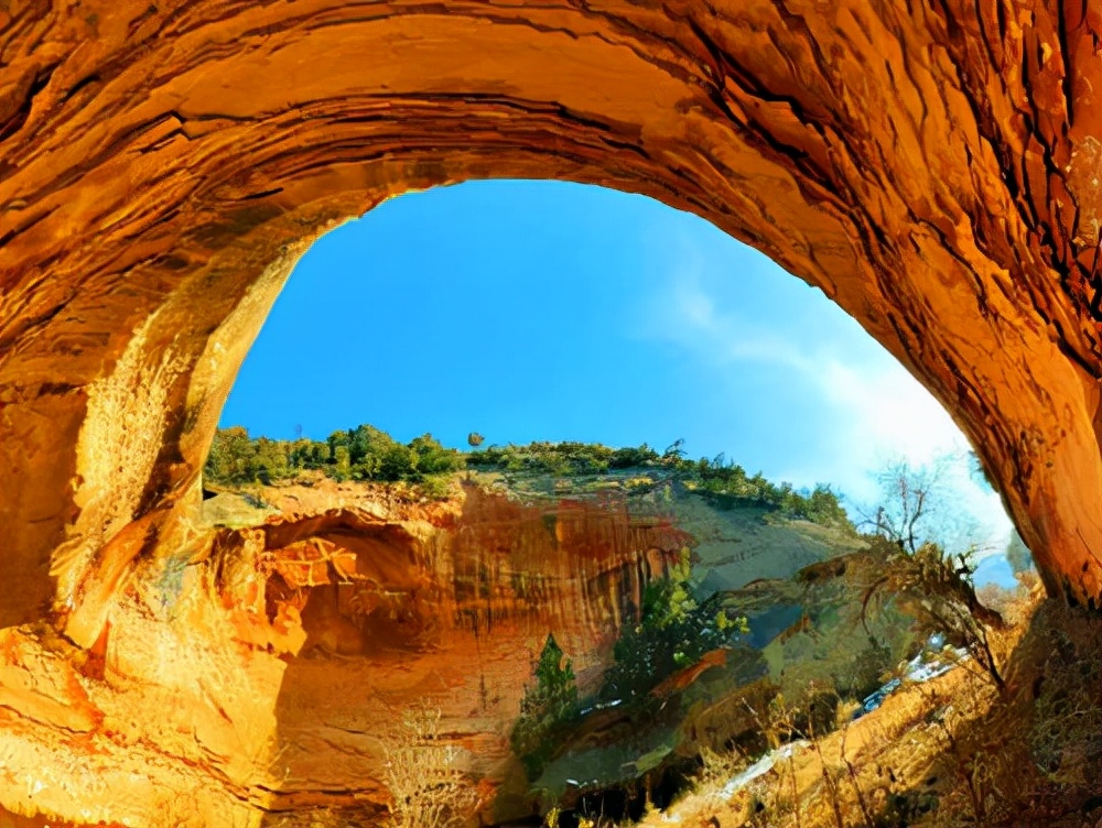 陕西旅游：甘泉雨岔大峡谷及周边行（图）