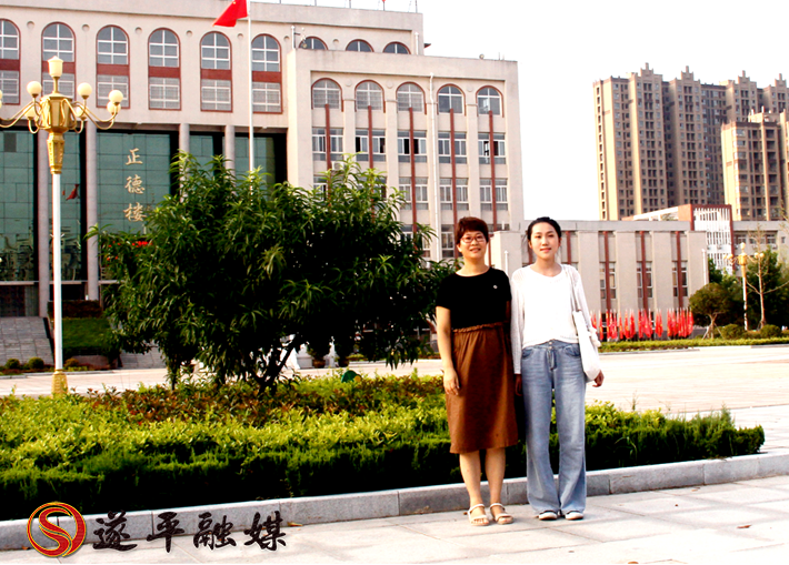 遂平一高喜报！陈晓同学被清华大学录取