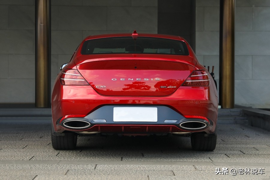 24.98万的“小宾利”，纵置2.0T+后轮驱动，捷尼赛思G70能火吗？