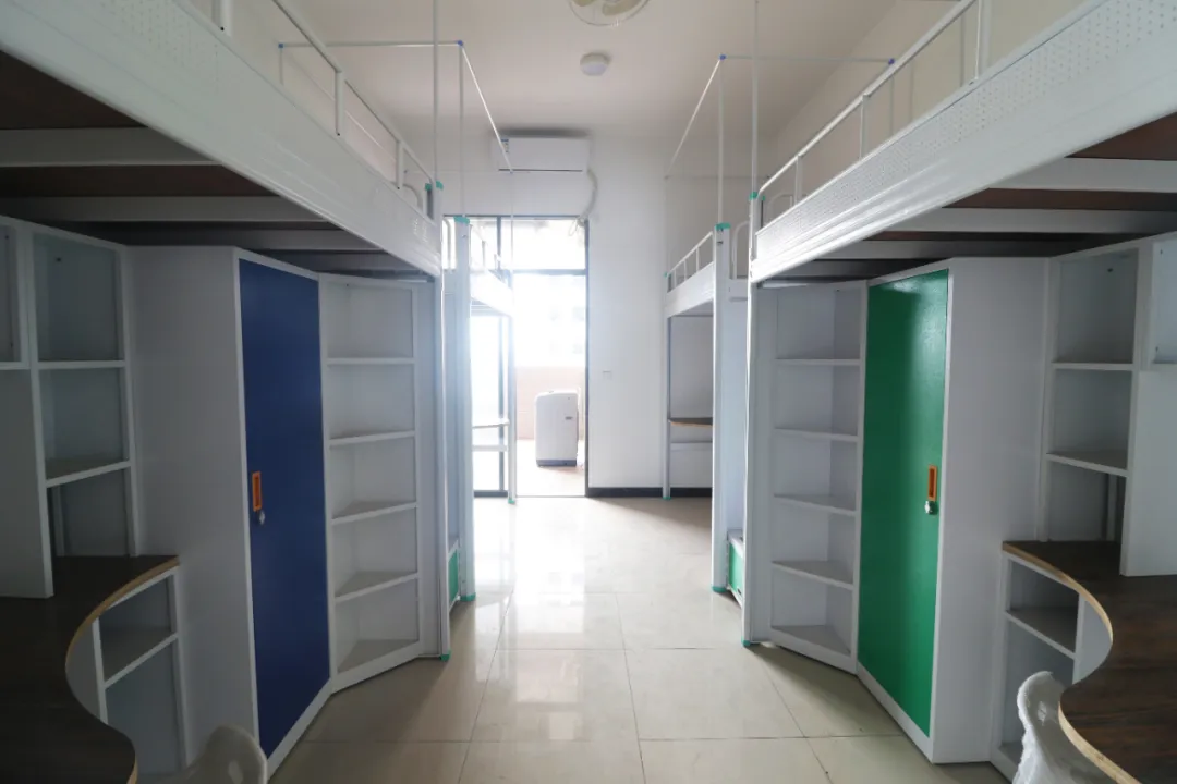 本科、专科过省线稳录取，欢迎填报广州科技职业技术大学