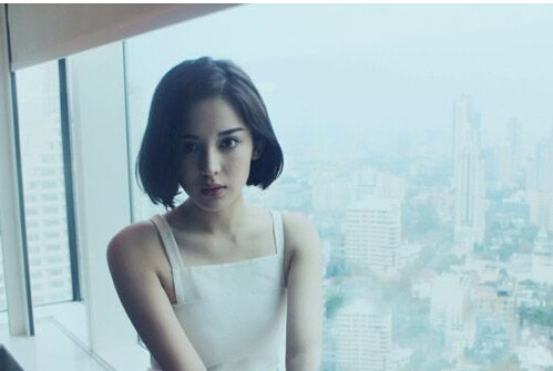 娜扎回复网友引热议，让粉丝不要再粉她？这个操作似乎有点迷…