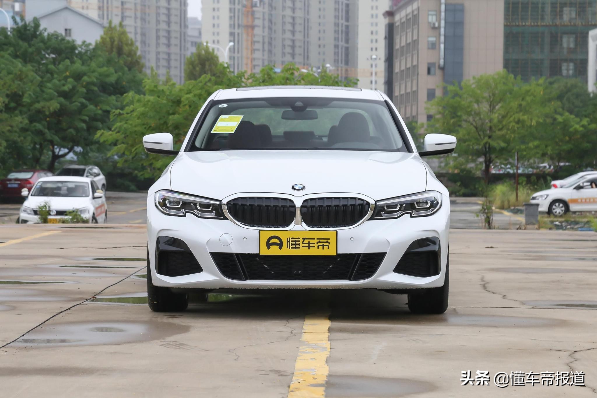 三系宝马价格及图片大全新车