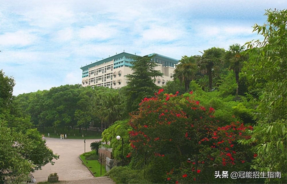 绵阳初中毕业男生想去成都读书-成都职业学校有哪些学校比较好