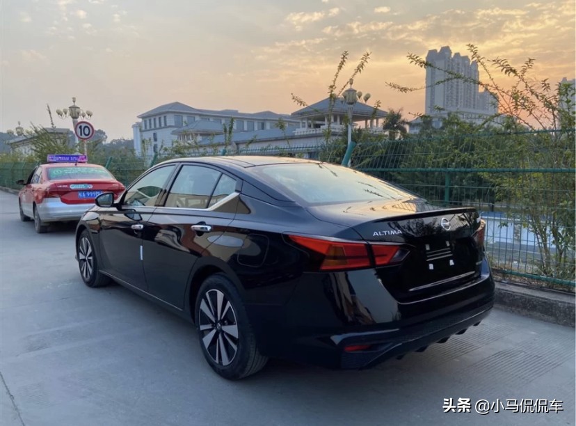 只选对的不选贵的，裸车16万入手日产天籁，这价格买的算便宜吗