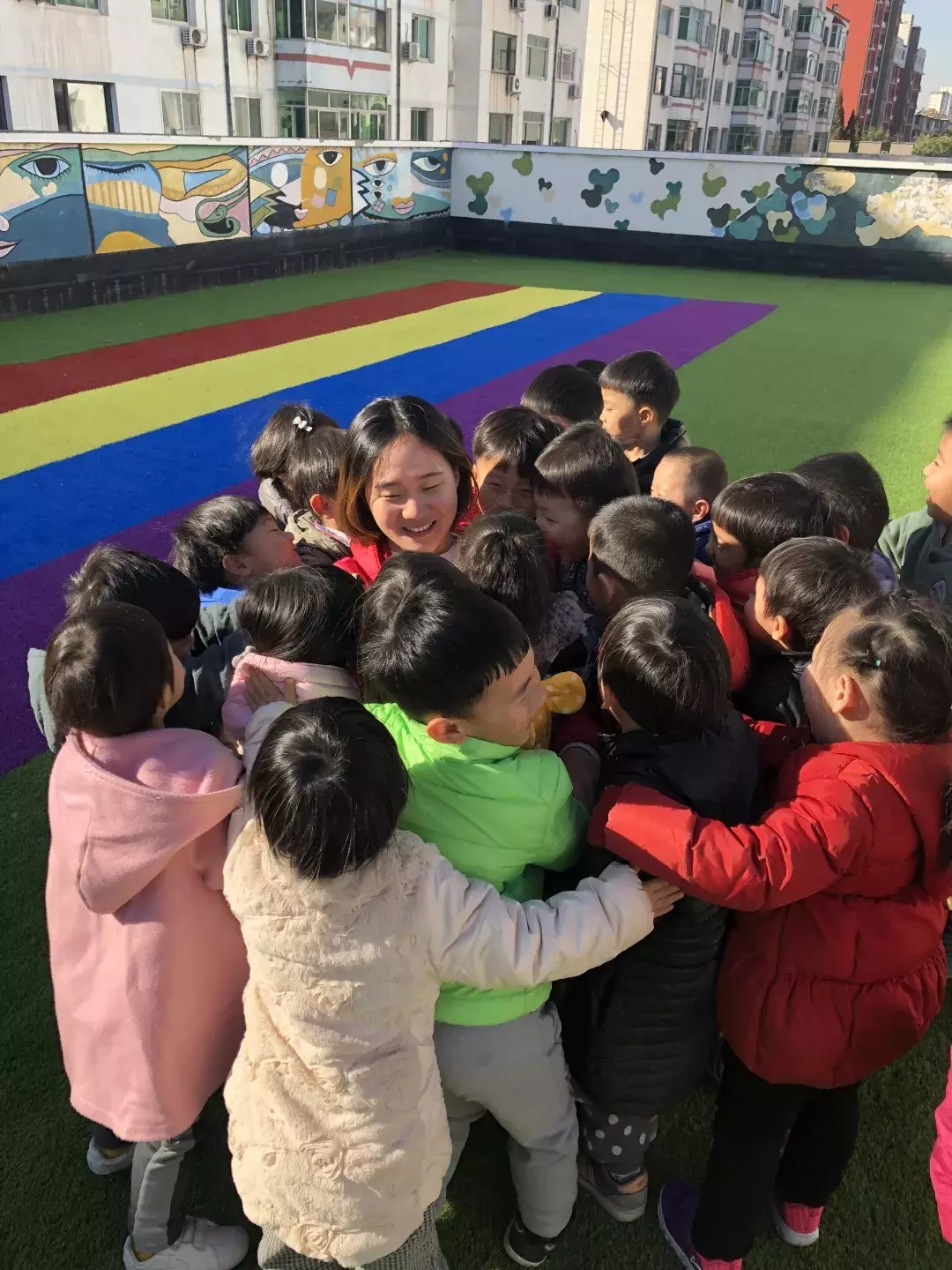 高碑店市第一幼儿园校园风景线:友爱的点点四班