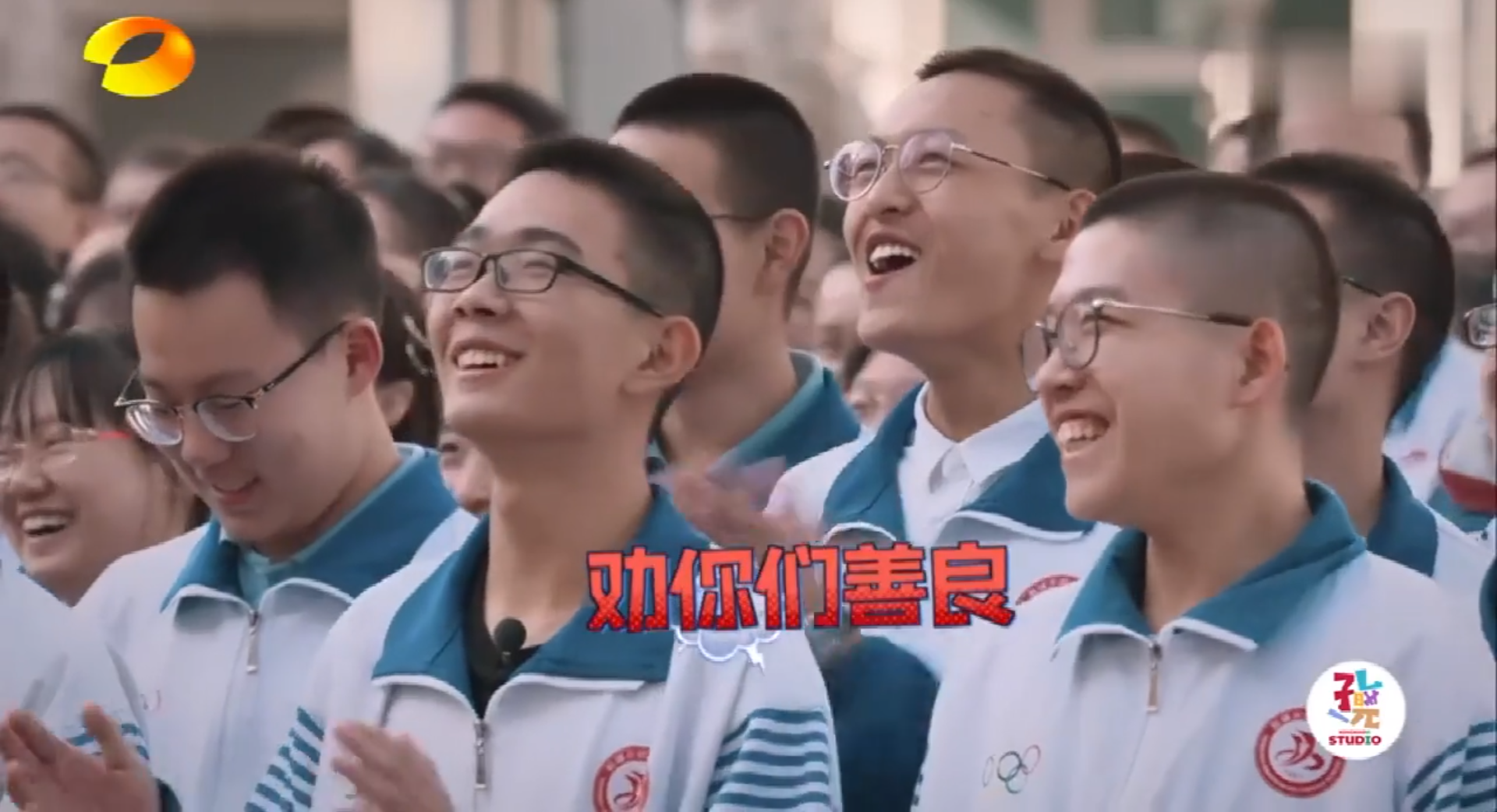 初中女生高能吐槽学霸，你以为她是学渣，没想到是“凡尔赛本赛”