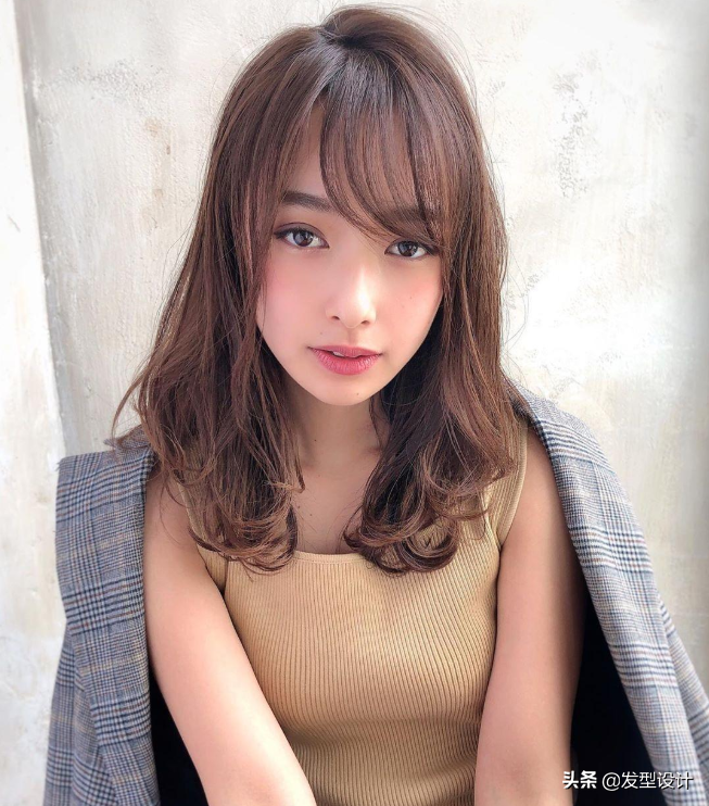 发廊最新流行中长发发型30款