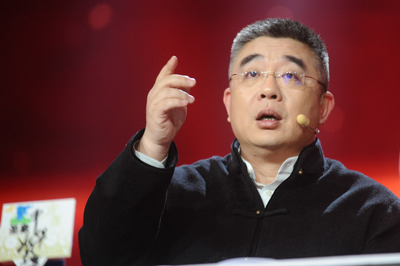 倪琳老公钱文忠(钱文忠,人称时尚先生,教授玩家,他为何对余秋雨,推崇