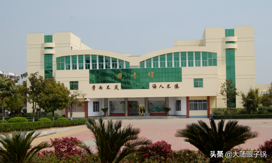 随州最好的高中出炉！“随州一中”PK“随州二中”