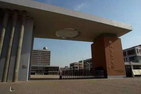 河南省实力最强的四所高中，其中三所在郑州，一所在郸城