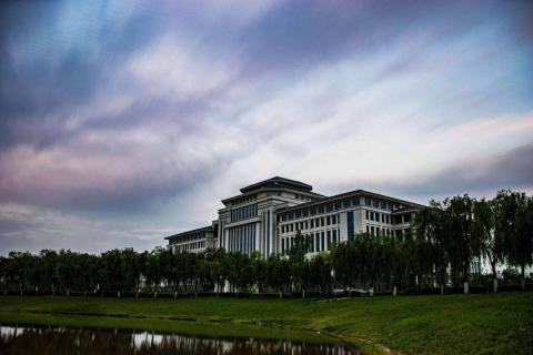 这所一本大学虽然排名低，但学科实力强，毕业生就业很容易！