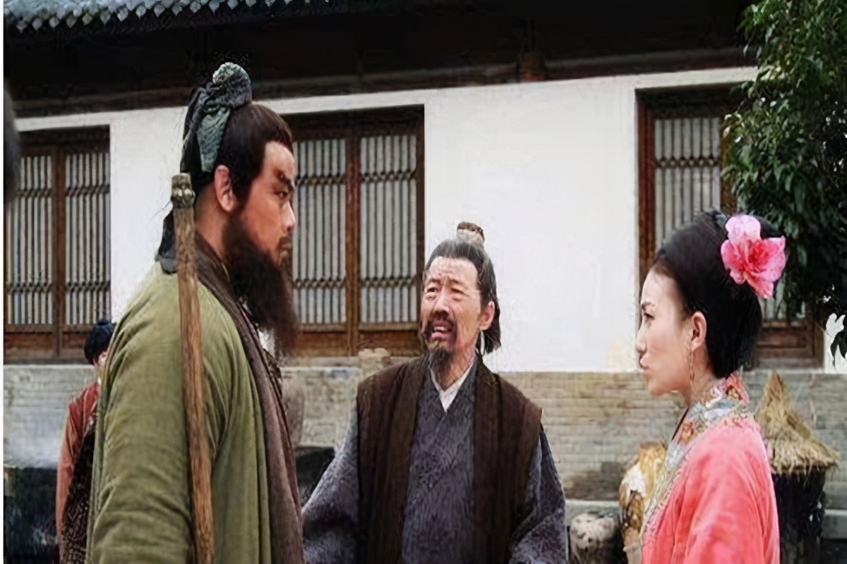 《水浒传》鲁智深，英雄难过美人关，荷尔蒙爆发拳打镇关西