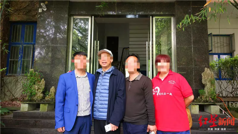 湖南教师疑被埋尸操场16年，家属披露当年全部细节：校长亲自到工地指挥推土半小时